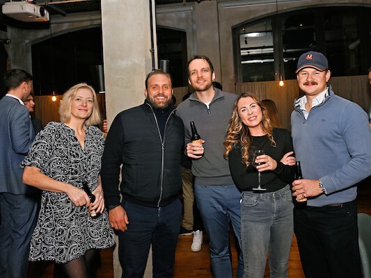 Binary Capital, #JPMAM -9955